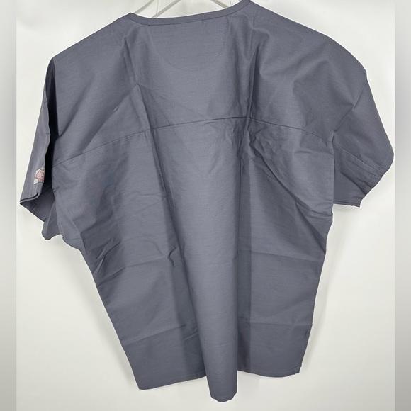 2 V-Neck Top Grey Unisex Scubs Size Medium - Picture 2 of 5